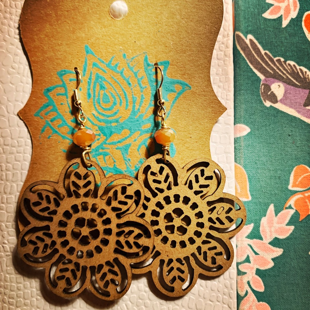 Wood laser cut Hippie Flowers earrings